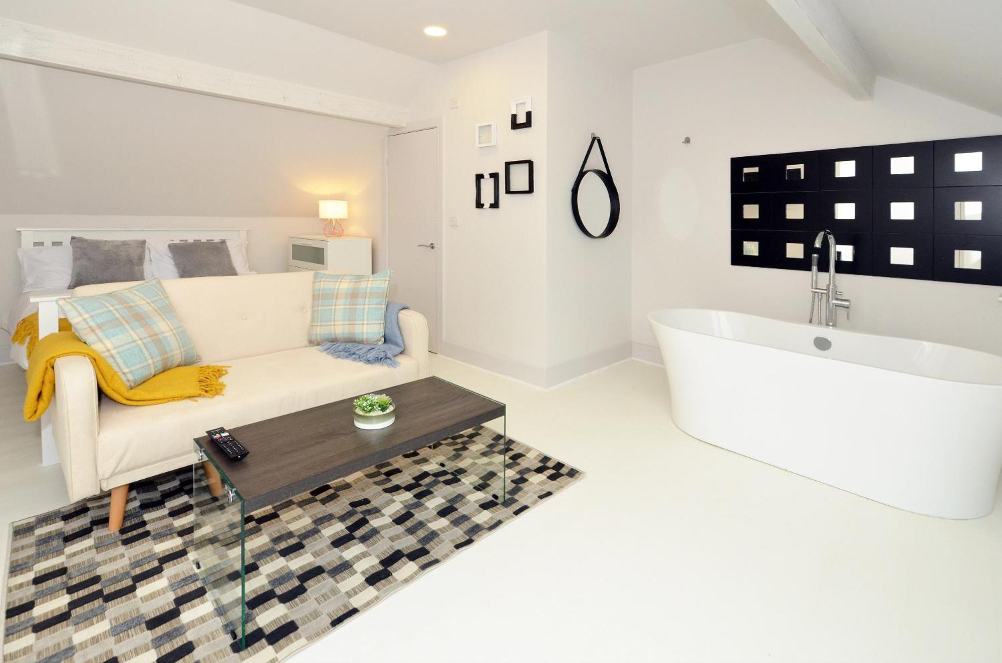 Townhouse Plus @ London Road Stoke Εξωτερικό φωτογραφία
